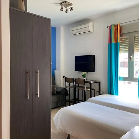 Suite Apartment City Center - Aloha Sevilla Room photo